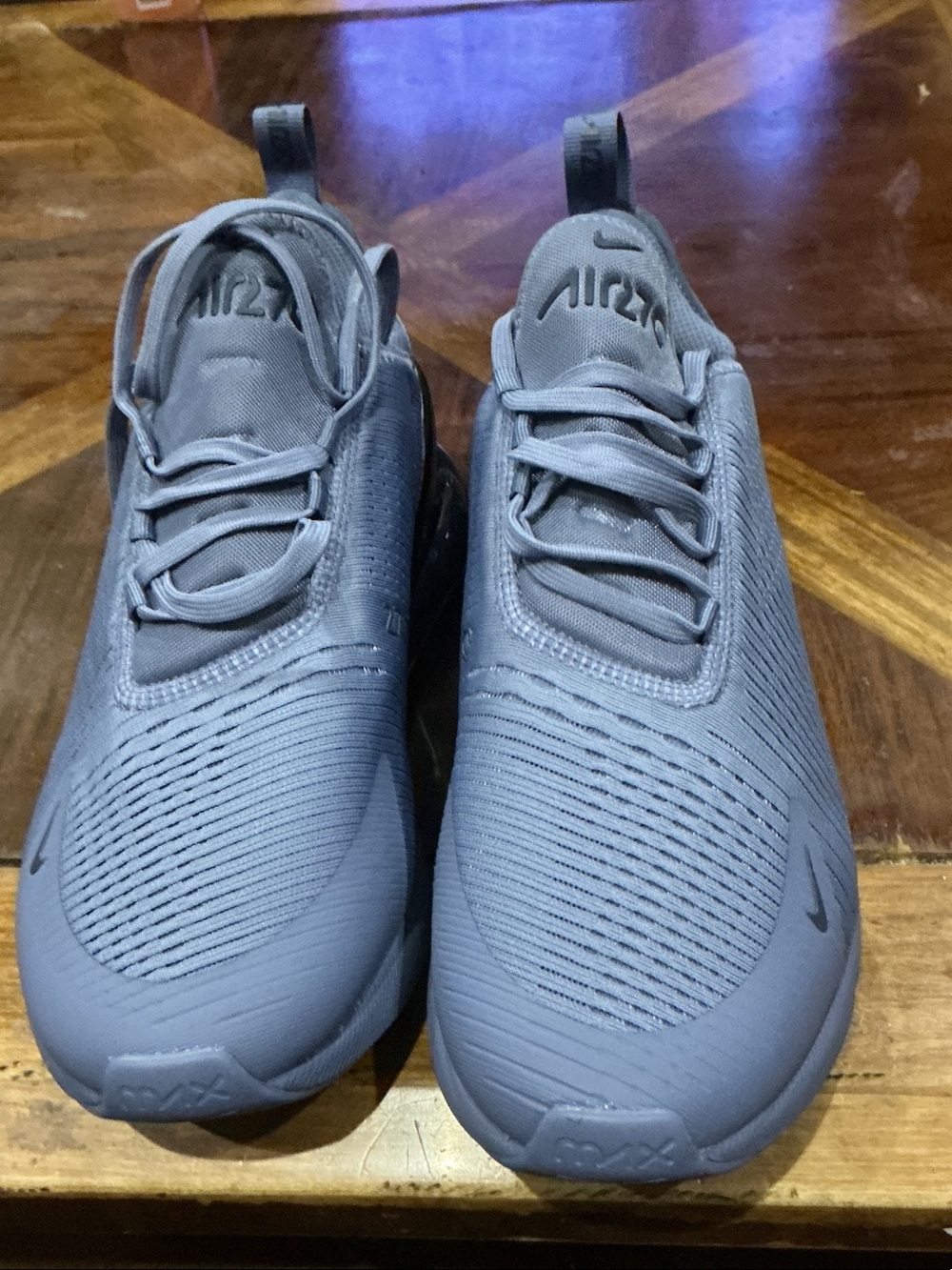 Nike Airmax 270 Women’s World Indigo (NEVER WORN)